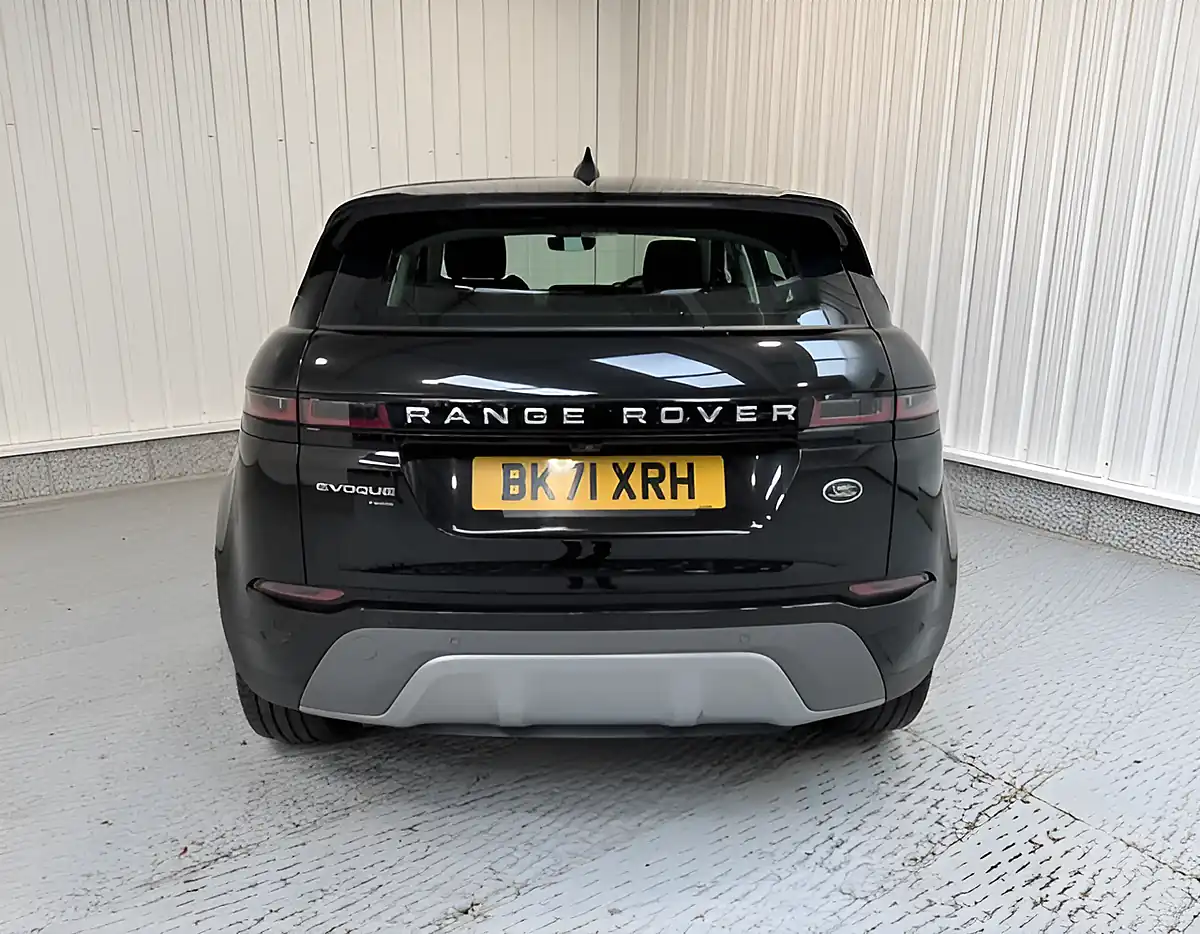 Used 2021 Land Rover Range Rover Evoque S Santorini Black - Interior and Exterior details 7