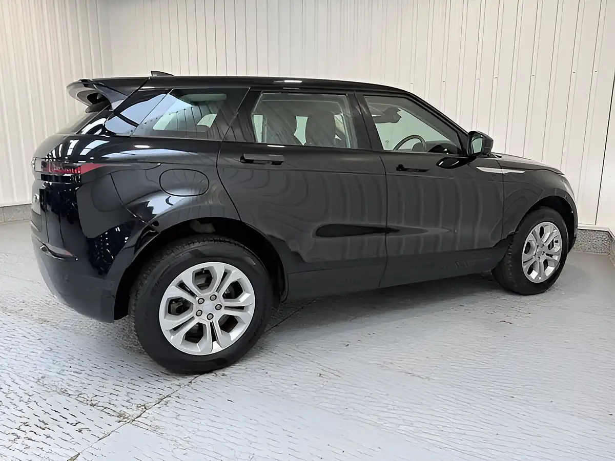 Used 2021 Land Rover Range Rover Evoque S Santorini Black - Interior and Exterior details 8