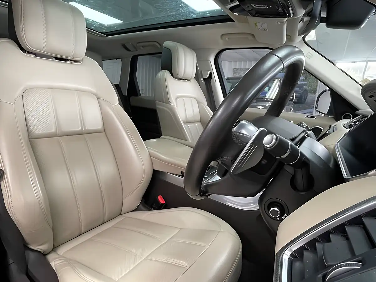 Used 2021 Land Rover Range Rover P400 Hse Hse Dynamic Byron Blue - Interior and Exterior details 13