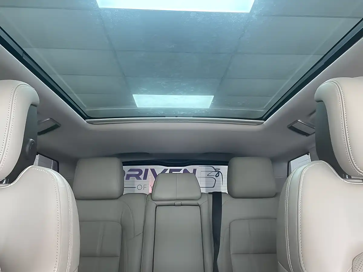 Used 2021 Land Rover Range Rover P400 Hse Hse Dynamic Byron Blue - Interior and Exterior details 20