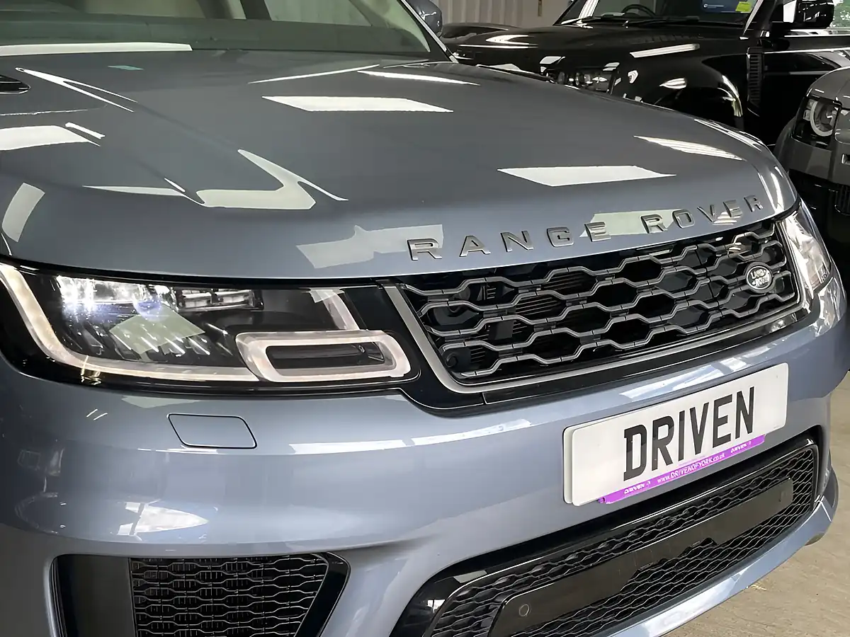 Used 2021 Land Rover Range Rover P400 Hse Hse Dynamic Byron Blue - Interior and Exterior details 3