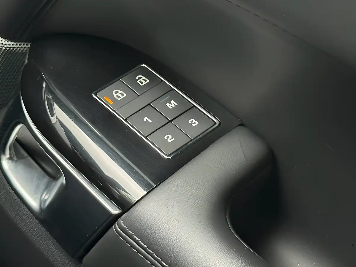 Used 2021 Land Rover Range Rover Sport Hse Dynamic Black Grey - Interior and Exterior details 20