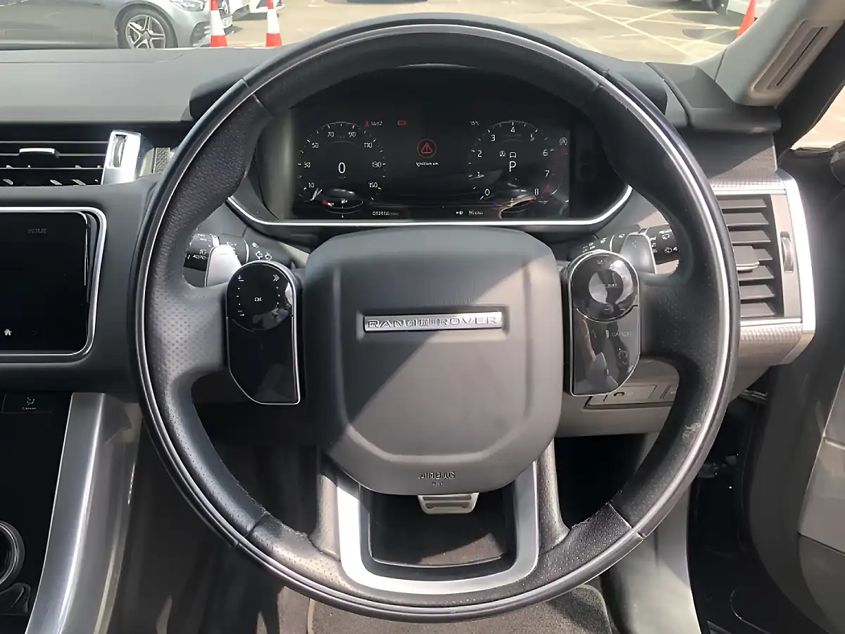 Used 2021 Land Rover Range Rover Sport Hse Dynamic Black - Interior and Exterior details 6
