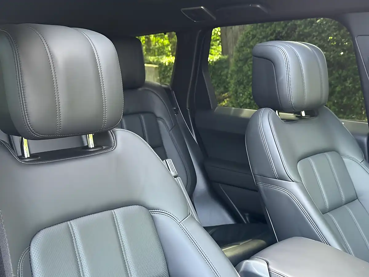 Used 2021 Land Rover Range Rover Sport Hse Dynamic Black - Interior and Exterior details 4