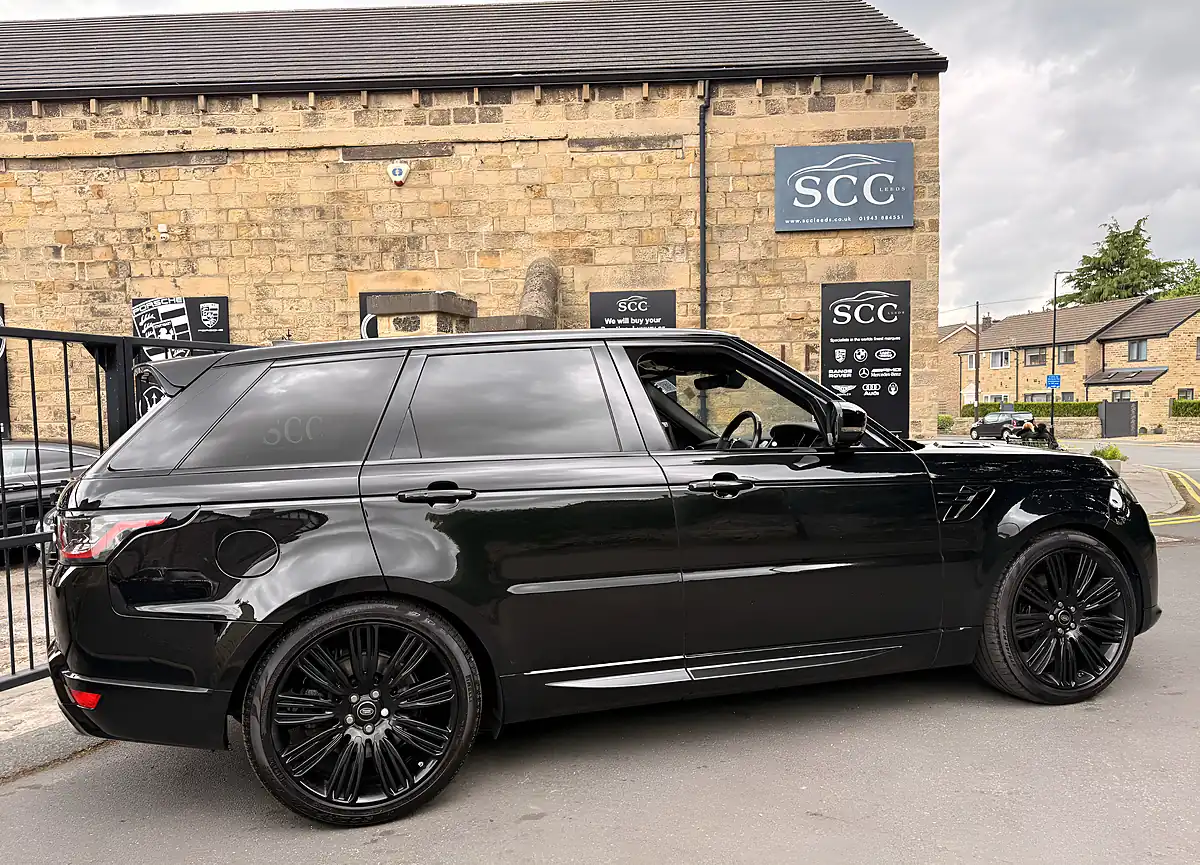 Used 2021 Land Rover Range Rover Sport Hse Dynamic Black Santorini Black - Interior and Exterior details 14