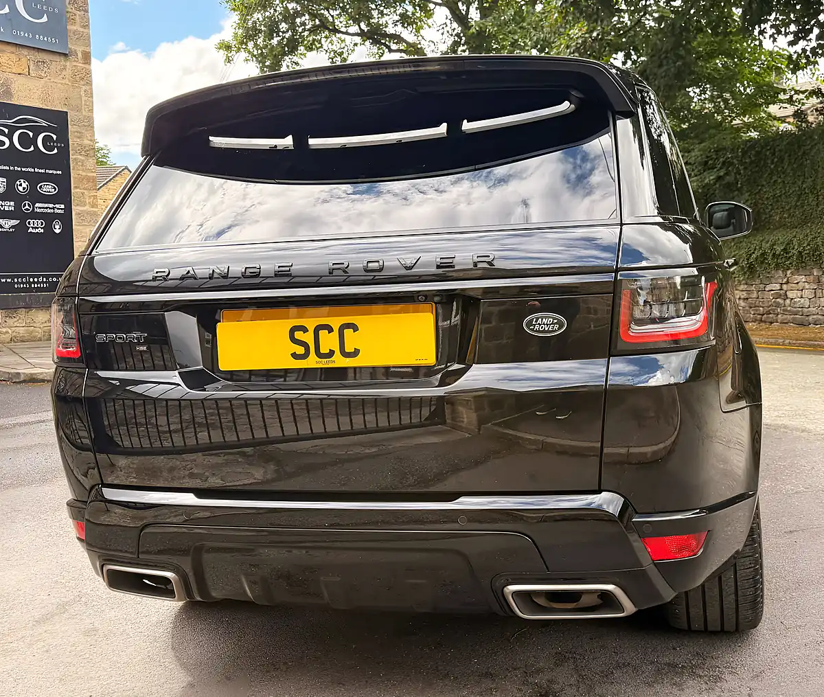 Used 2021 Land Rover Range Rover Sport Hse Dynamic Black Santorini Black - Interior and Exterior details 16
