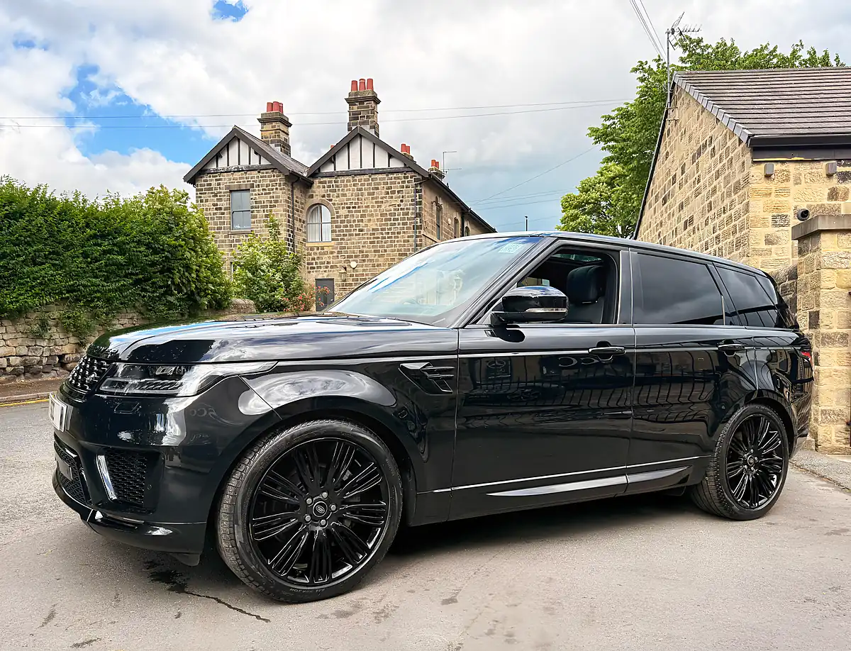 Used 2021 Land Rover Range Rover Sport Hse Dynamic Black Santorini Black - Interior and Exterior details 19