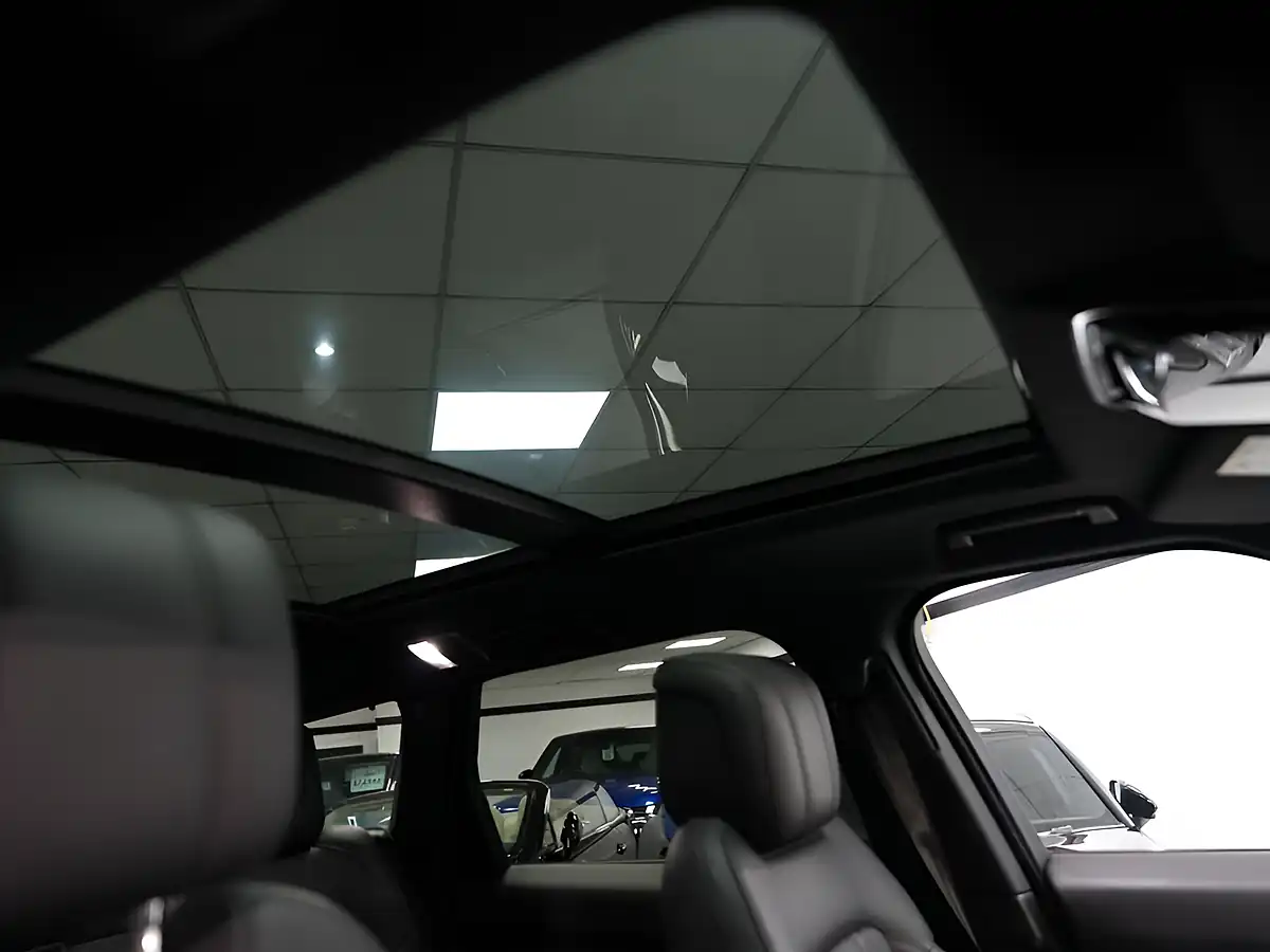 Used 2021 Land Rover Range Rover Sport Hse Dynamic Santorini Black - Interior and Exterior details 3
