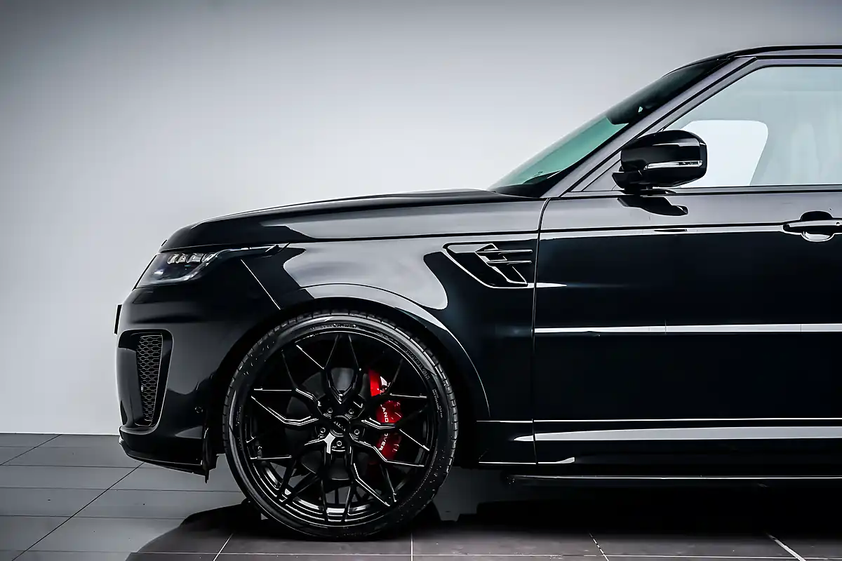 Used 2021 Land Rover Range Rover Sport Svr Black - Interior and Exterior details 13
