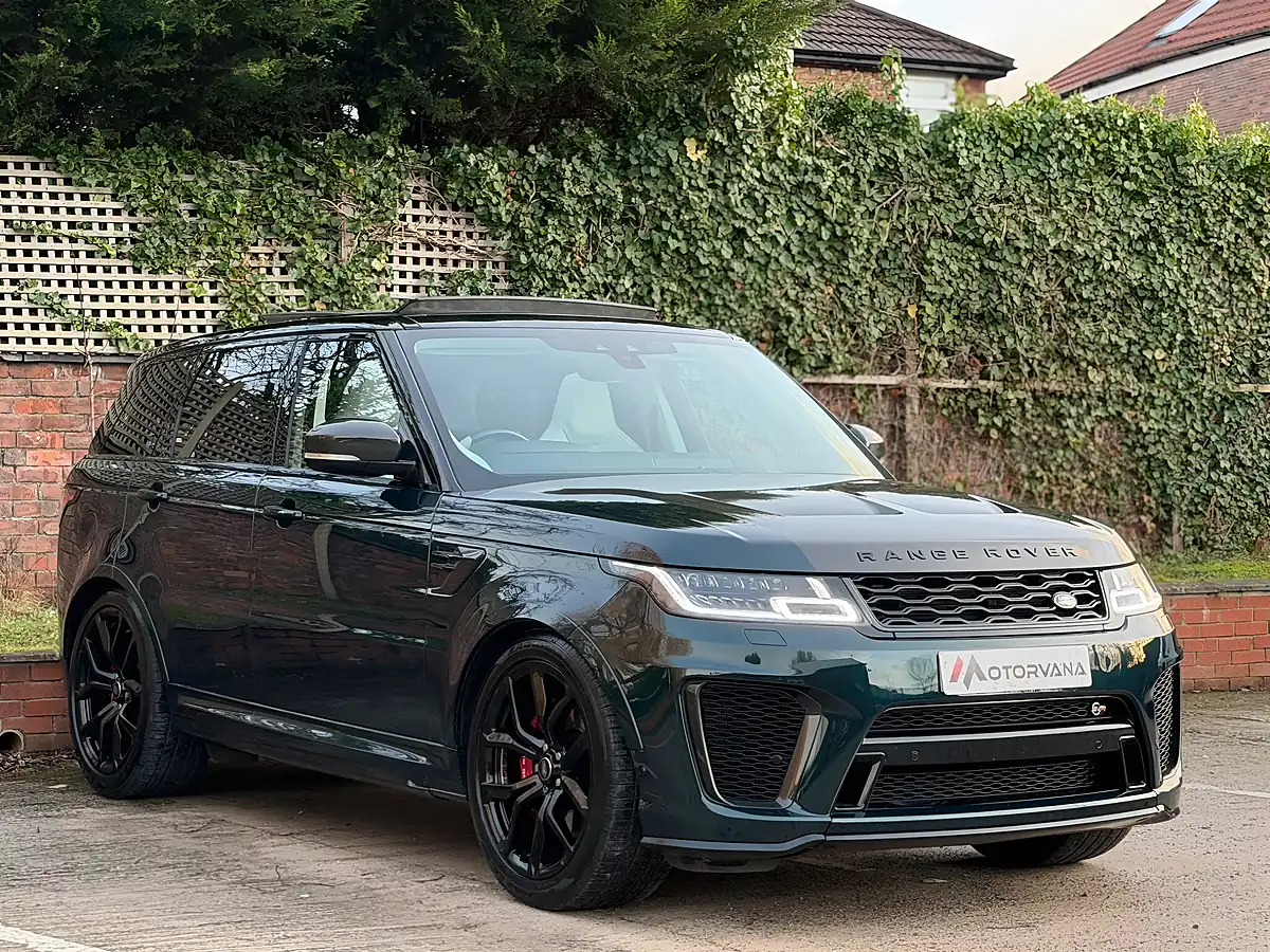 Used 2021 Land Rover Range Rover Sport Svr Carbon Edition Green - Interior and Exterior details 8