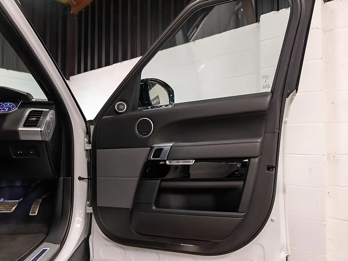 Used 2021 Land Rover Range Rover Sport Svr White - Interior and Exterior details 12