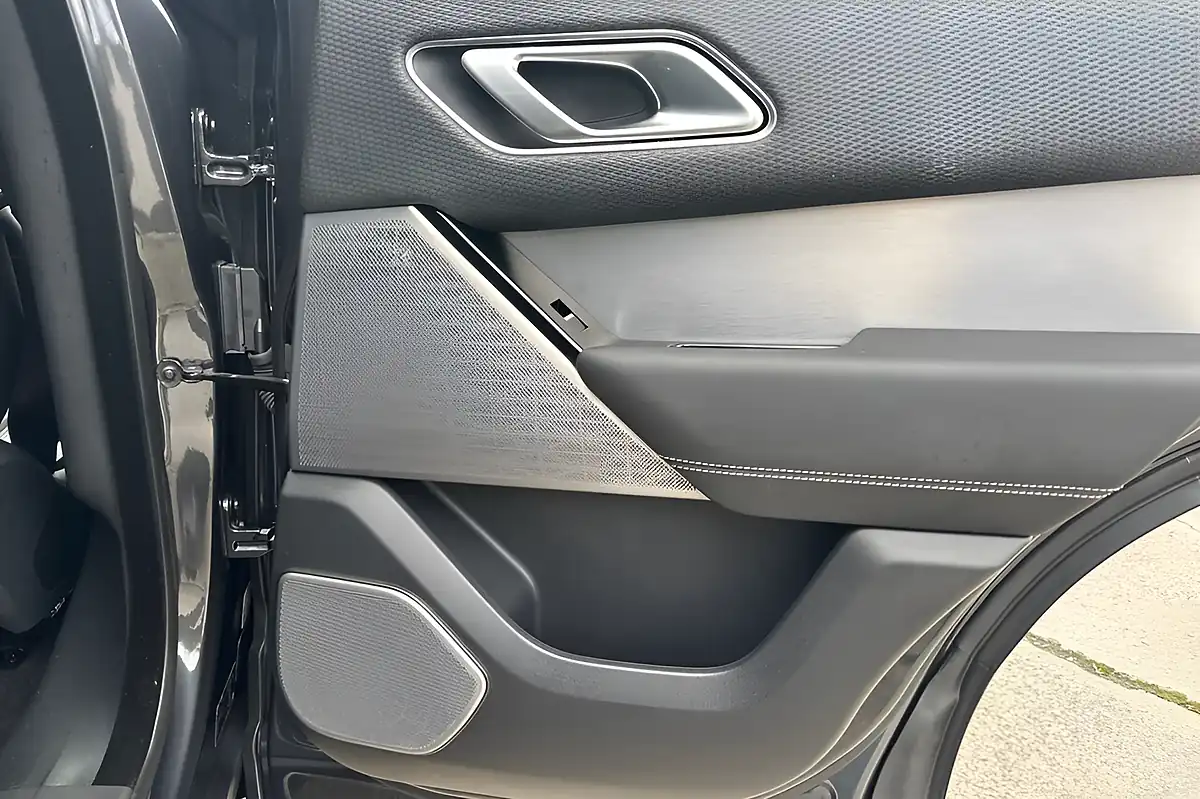 Used 2021 Land Rover Range Rover Velar Edition Carpathian Grey - Interior and Exterior details 16