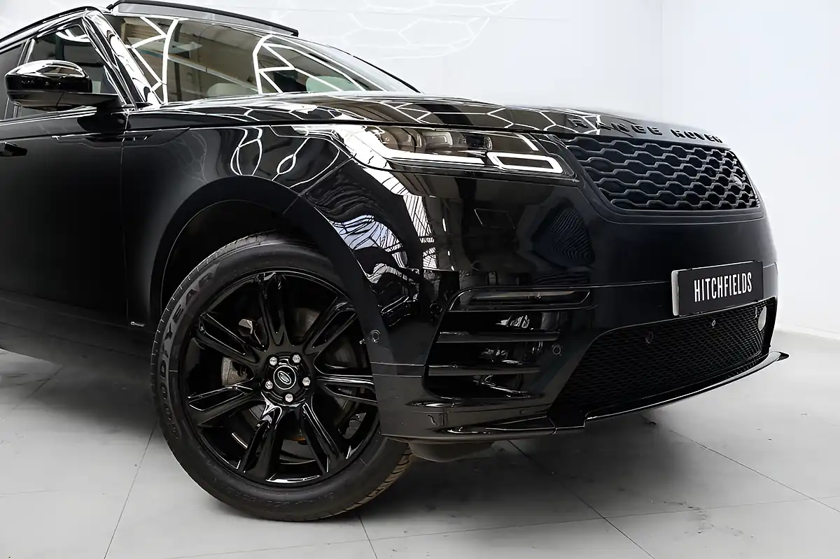 Used 2021 Land Rover Range Rover Velar Edition Santorini Black - Interior and Exterior details 9