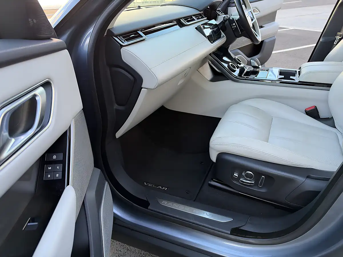 Used 2021 Land Rover Range Rover Velar Hse Blue - Interior and Exterior details 12