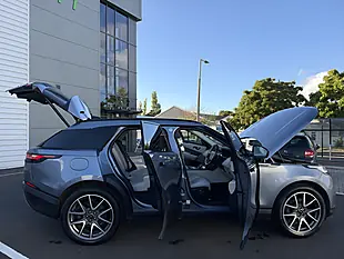 Used 2021 Land Rover Range Rover Velar Hse Blue - Interior and Exterior details 19