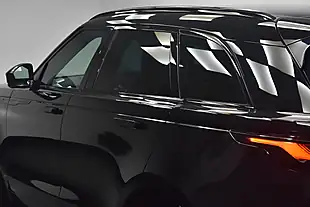 Used 2021 Land Rover Range Rover Velar R-Dynamic Santorini Black - Interior and Exterior details 15