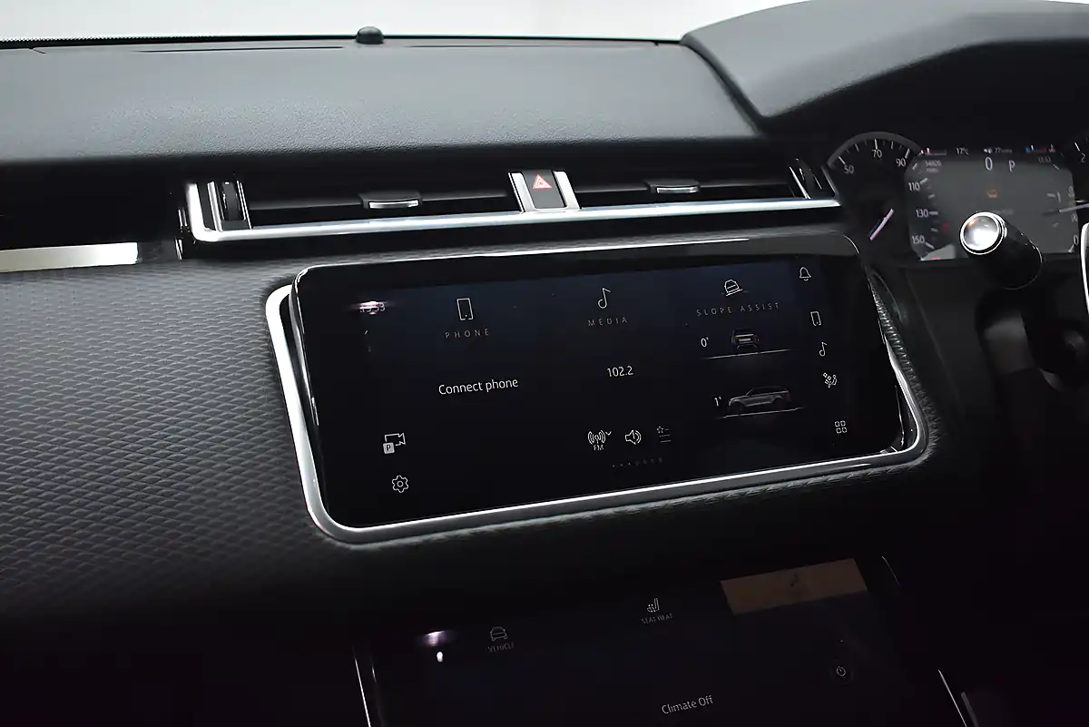 Used 2021 Land Rover Range Rover Velar R-Dynamic Santorini Black - Interior and Exterior details 20