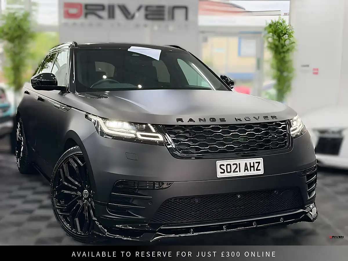 Used 2021 Land Rover Range Rover Velar R-Dynamic Se Black - Front View
