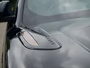 Used 2021 Land Rover Range Rover Velar R-Dynamic Se Black - Interior and Exterior details 9