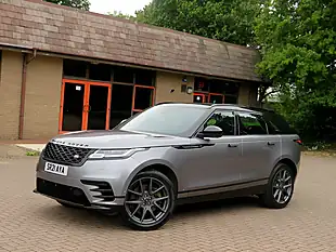Used 2021 Land Rover Range Rover Velar R-Dynamic Se Eiger Grey Metallic - Interior and Exterior details 7