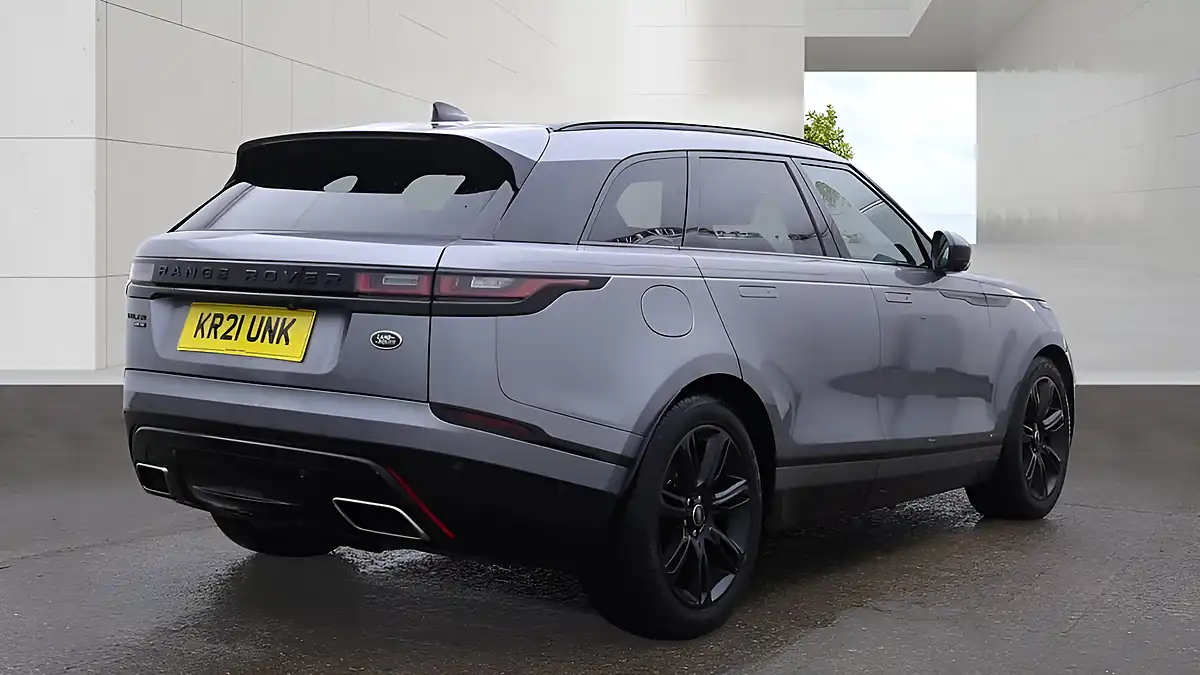 Used 2021 Land Rover Range Rover Velar R-Dynamic Se Grey - Interior and Exterior details 2