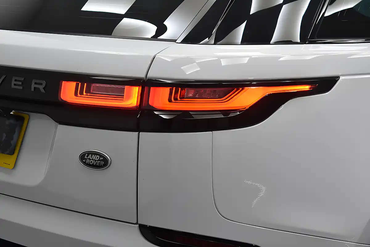 Used 2021 Land Rover Range Rover Velar R-Dynamic White - Interior and Exterior details 17