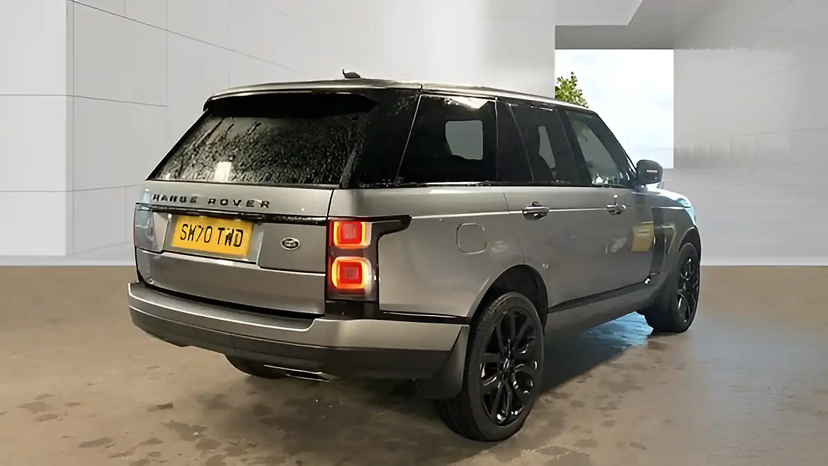 Used 2021 Land Rover Range Rover Vogue Grey - Interior and Exterior details 2