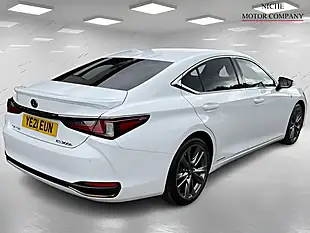 Used 2021 Lexus Es F Sport White - Interior and Exterior details 5