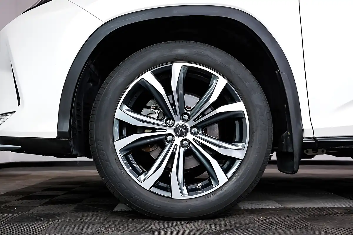 Used 2021 Lexus Rx Premier White - Interior and Exterior details 16