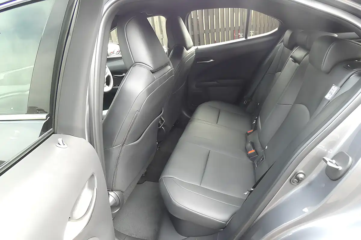 Used 2021 Lexus Ux Grey - Interior and Exterior details 13