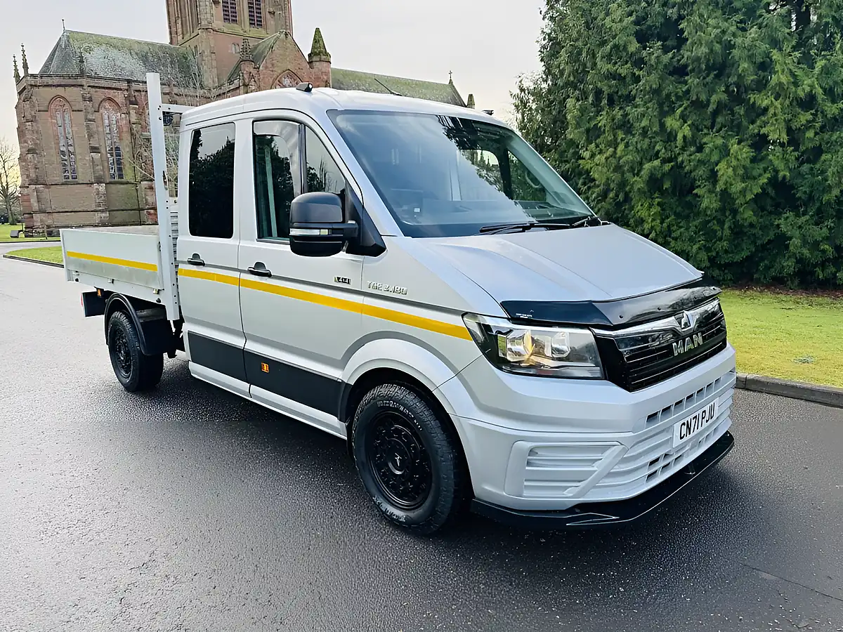 Used 2021 Man Tge Dropside Silver - Front View