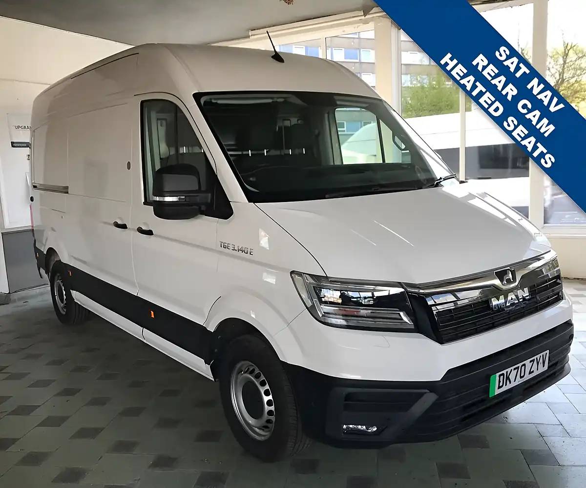 Used 2021 Man Tge High Roof White - Front View