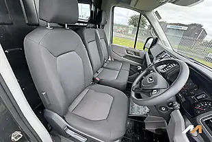Used 2021 Man Tge Standard Medium Roof Grey - Interior and Exterior details 8