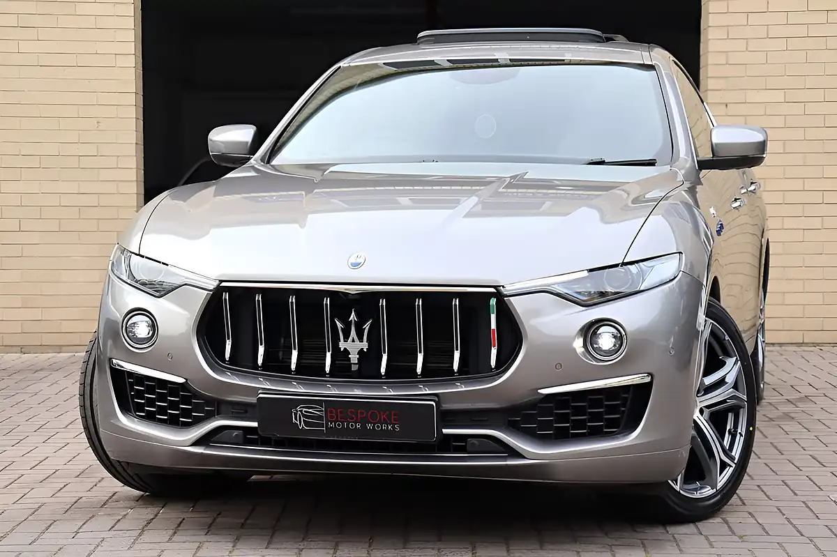 Used 2021 Maserati Levante GT Grey - Front View