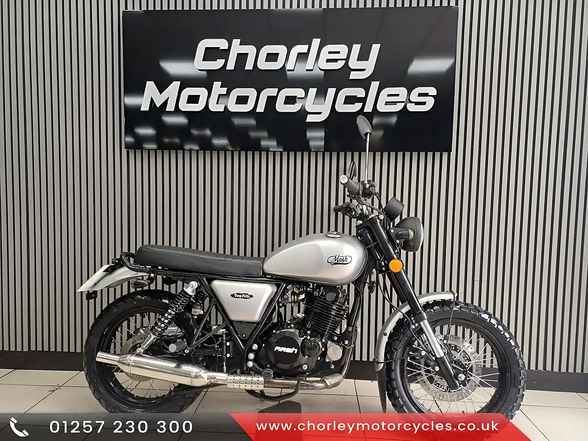 Used 2021 Mash Two Fifty 250 Scrambler Matt Silver - Front View