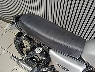 Used 2021 Mash Two Fifty 250 Scrambler Matt Silver - Interior and Exterior details 14