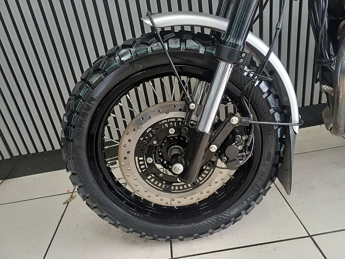 Used 2021 Mash Two Fifty 250 Scrambler Matt Silver - Interior and Exterior details 19