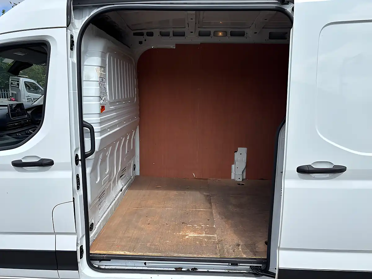 Used 2021 Maxus Deliver 9 L3 H2 White - Interior and Exterior details 15
