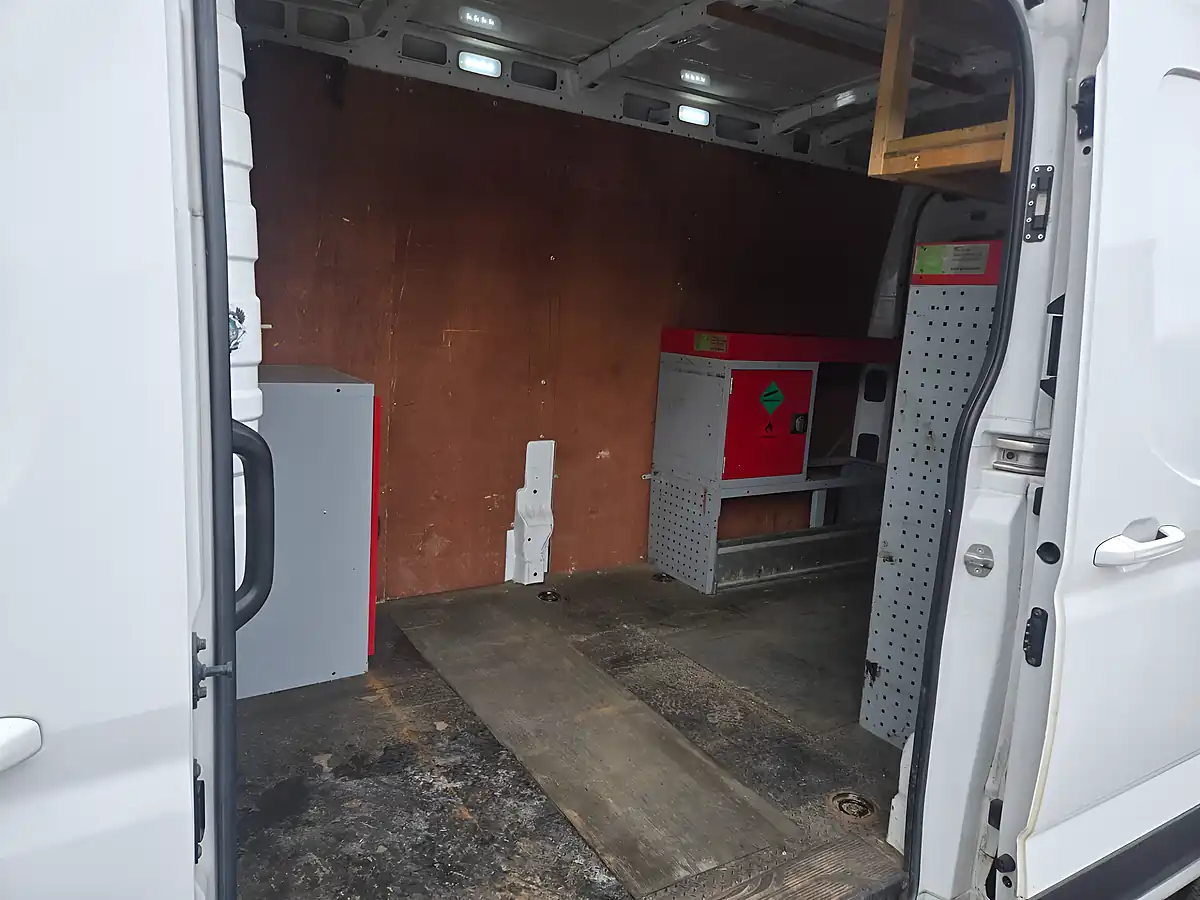 Used 2021 Maxus Deliver 9 Lux High Roof White - Interior and Exterior details 6