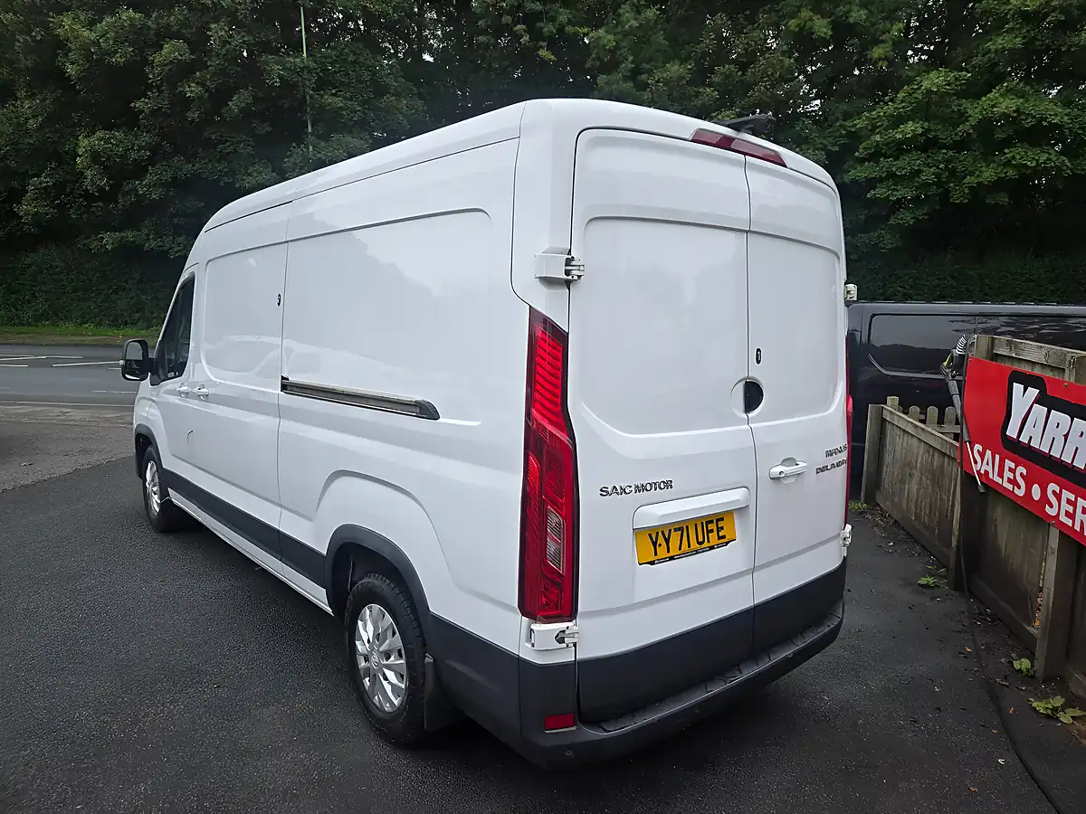 Used 2021 Maxus Deliver 9 Lux High Roof White - Interior and Exterior details 8