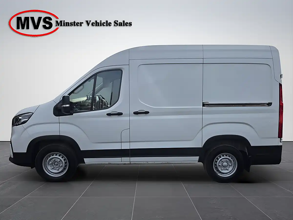 Used 2021 Maxus Deliver 9 Mwb High Roof White - Interior and Exterior details 4