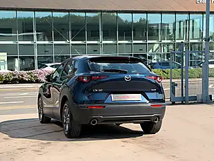 Used 2021 Mazda CX-30 Se-L Lux Blue - Interior and Exterior details 14