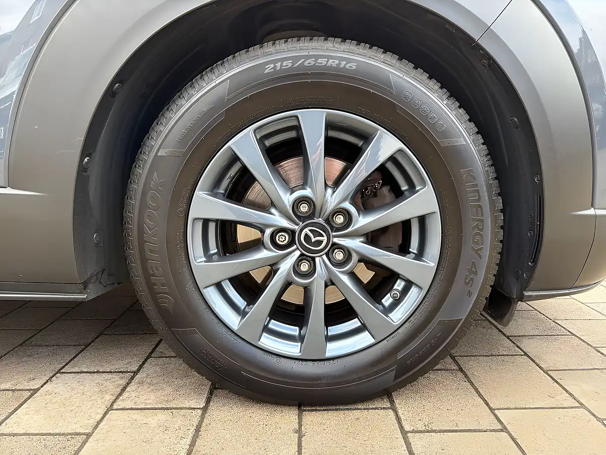 Used 2021 Mazda CX-30 Se-L Lux Grey - Interior and Exterior details 6