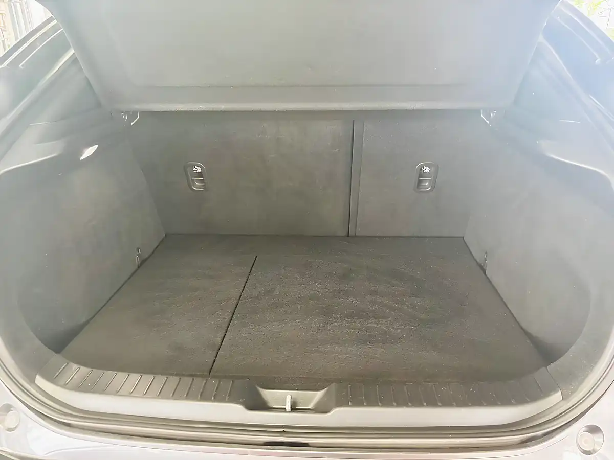 Used 2021 Mazda CX-30 Se-L Lux Grey - Interior and Exterior details 13