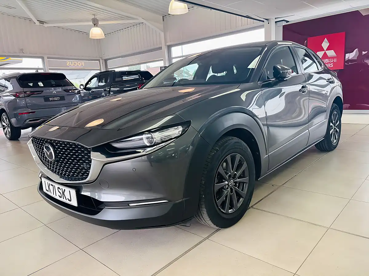 Used 2021 Mazda CX-30 Se-L Lux Grey - Interior and Exterior details 3