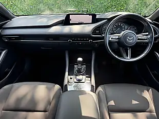 Used 2021 Mazda Mazda3 Se-L White - Interior and Exterior details 15