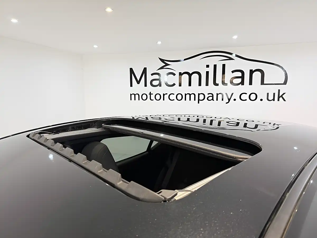 Used 2021 Mazda Mazda3 Sport Lux Black - Interior and Exterior details 8