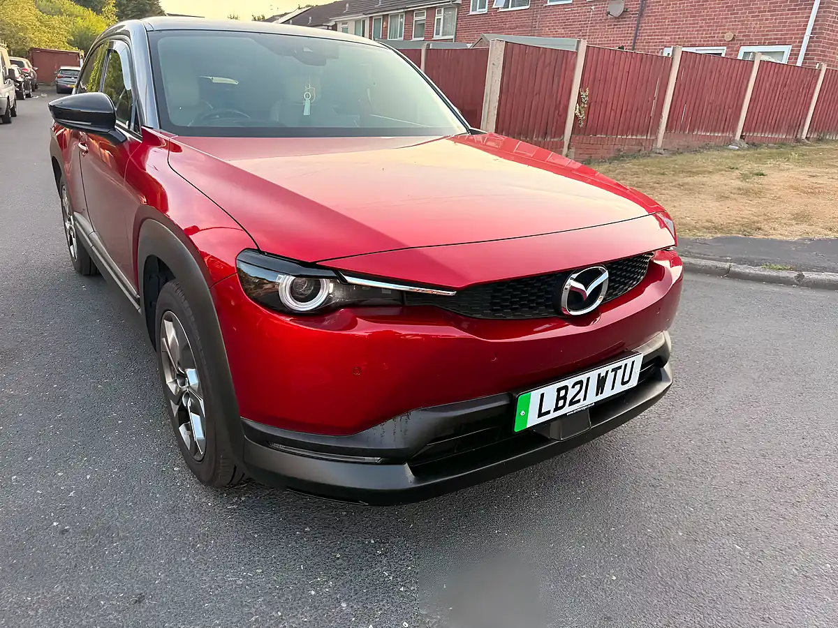 Used 2021 Mazda MX-30 First Edition Red - Interior and Exterior details 7