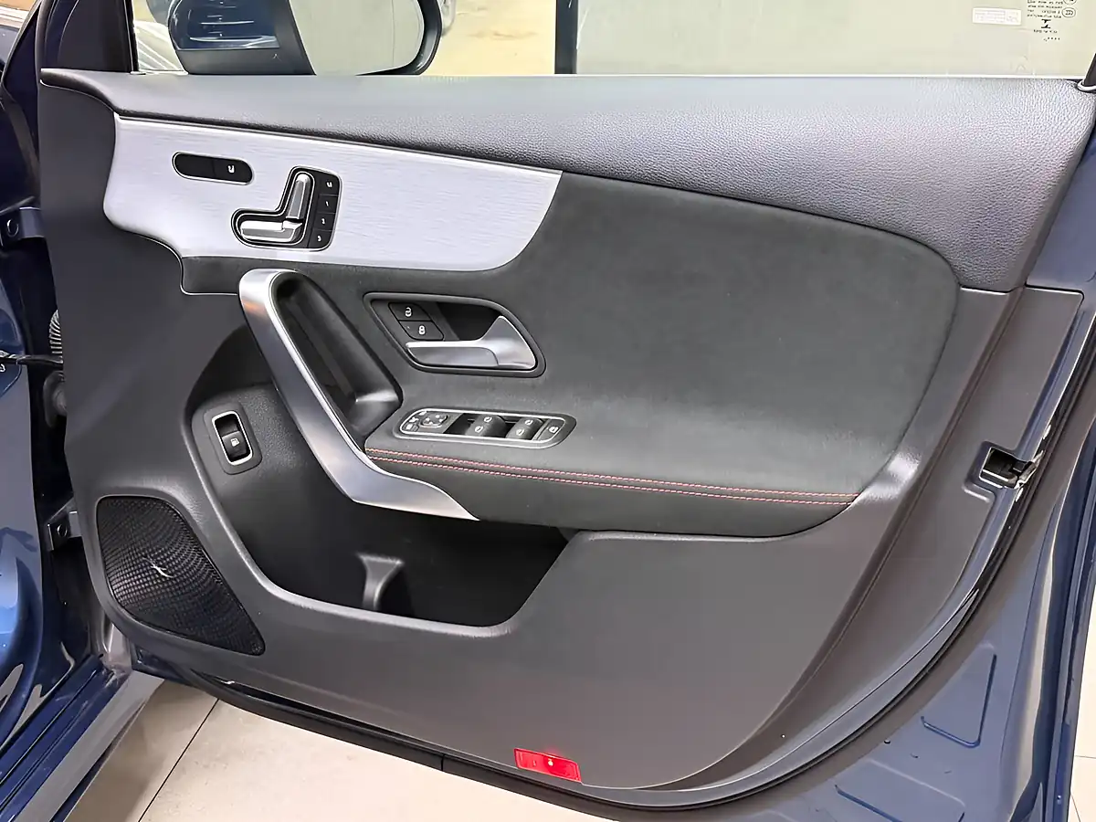Used 2021 Mercedes-Benz a Class AMG Line Blue - Interior and Exterior details 12