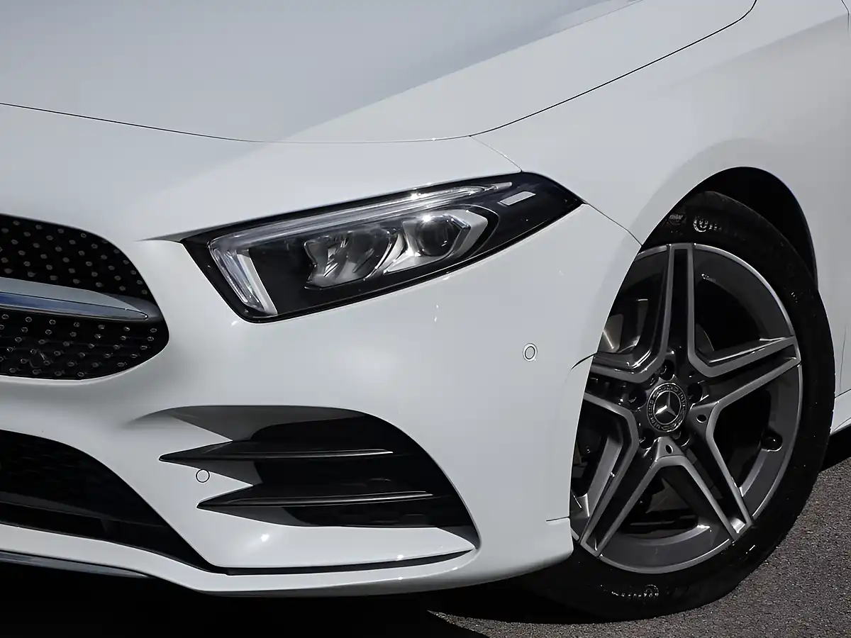 Used 2021 Mercedes-Benz a-Class AMG Line (executive) Digital White Metallic - Interior and Exterior details 10